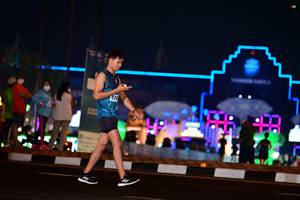 BIB: 424
                            <button type="button" onclick="openModal(17669382)" class="btn btn-primary btn-sm float-right btn-popup" data-toggle="modal" data-target=".modal-high-quality">
                        <i class="fas fa-shopping-cart"></i> Add to Cart
                    </button>
                                            <button type="button" onclick="isThisMe(17669382, true)" class="btn btn-success btn-sm float-right btn-popup btn-isme hidden" data-toggle="tooltip" data-placement="bottom" title="นี่คือรูปของคุณใช่ไหม คลิกที่นี่เพื่อเอาเข้าอัลบั้ม">
                        <i class="fas fa-plus"></i> Add to album
                    </button>
                    <button type="button" onclick="isThisMe(17669382, false)" class="btn btn-warning btn-sm float-right btn-popup btn-isnotme hidden">
                        <i class="fas fa-ban"></i> Remove from album
                    </button>