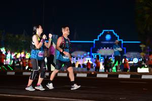BIB: 446
                            <button type="button" onclick="openModal(17668806)" class="btn btn-primary btn-sm float-right btn-popup" data-toggle="modal" data-target=".modal-high-quality">
                        <i class="fas fa-shopping-cart"></i> Add to Cart
                    </button>
                                            <button type="button" onclick="isThisMe(17668806, true)" class="btn btn-success btn-sm float-right btn-popup btn-isme hidden" data-toggle="tooltip" data-placement="bottom" title="นี่คือรูปของคุณใช่ไหม คลิกที่นี่เพื่อเอาเข้าอัลบั้ม">
                        <i class="fas fa-plus"></i> Add to album
                    </button>
                    <button type="button" onclick="isThisMe(17668806, false)" class="btn btn-warning btn-sm float-right btn-popup btn-isnotme hidden">
                        <i class="fas fa-ban"></i> Remove from album
                    </button>