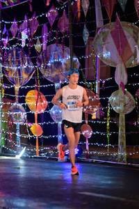 BIB: 4054
                            <button type="button" onclick="openModal(16253247)" class="btn btn-primary btn-sm float-right btn-popup" data-toggle="modal" data-target=".modal-high-quality">
                        <i class="fas fa-shopping-cart"></i> Add to Cart
                    </button>
                                            <button type="button" onclick="isThisMe(16253247, true)" class="btn btn-success btn-sm float-right btn-popup btn-isme hidden" data-toggle="tooltip" data-placement="bottom" title="นี่คือรูปของคุณใช่ไหม คลิกที่นี่เพื่อเอาเข้าอัลบั้ม">
                        <i class="fas fa-plus"></i> Add to album
                    </button>
                    <button type="button" onclick="isThisMe(16253247, false)" class="btn btn-warning btn-sm float-right btn-popup btn-isnotme hidden">
                        <i class="fas fa-ban"></i> Remove from album
                    </button>