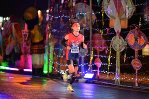 BIB: 40410
                            <button type="button" onclick="openModal(16157501)" class="btn btn-primary btn-sm float-right btn-popup" data-toggle="modal" data-target=".modal-high-quality">
                        <i class="fas fa-shopping-cart"></i> Add to Cart
                    </button>
                                            <button type="button" onclick="isThisMe(16157501, true)" class="btn btn-success btn-sm float-right btn-popup btn-isme hidden" data-toggle="tooltip" data-placement="bottom" title="นี่คือรูปของคุณใช่ไหม คลิกที่นี่เพื่อเอาเข้าอัลบั้ม">
                        <i class="fas fa-plus"></i> Add to album
                    </button>
                    <button type="button" onclick="isThisMe(16157501, false)" class="btn btn-warning btn-sm float-right btn-popup btn-isnotme hidden">
                        <i class="fas fa-ban"></i> Remove from album
                    </button>