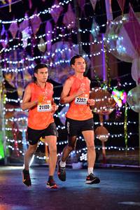 BIB: 22521, 21100
                            <button type="button" onclick="openModal(16405274)" class="btn btn-primary btn-sm float-right btn-popup" data-toggle="modal" data-target=".modal-high-quality">
                        <i class="fas fa-shopping-cart"></i> Add to Cart
                    </button>
                                            <button type="button" onclick="isThisMe(16405274, true)" class="btn btn-success btn-sm float-right btn-popup btn-isme hidden" data-toggle="tooltip" data-placement="bottom" title="นี่คือรูปของคุณใช่ไหม คลิกที่นี่เพื่อเอาเข้าอัลบั้ม">
                        <i class="fas fa-plus"></i> Add to album
                    </button>
                    <button type="button" onclick="isThisMe(16405274, false)" class="btn btn-warning btn-sm float-right btn-popup btn-isnotme hidden">
                        <i class="fas fa-ban"></i> Remove from album
                    </button>
