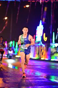 BIB: 40944
                            <button type="button" onclick="openModal(16157580)" class="btn btn-primary btn-sm float-right btn-popup" data-toggle="modal" data-target=".modal-high-quality">
                        <i class="fas fa-shopping-cart"></i> Add to Cart
                    </button>
                                            <button type="button" onclick="isThisMe(16157580, true)" class="btn btn-success btn-sm float-right btn-popup btn-isme hidden" data-toggle="tooltip" data-placement="bottom" title="นี่คือรูปของคุณใช่ไหม คลิกที่นี่เพื่อเอาเข้าอัลบั้ม">
                        <i class="fas fa-plus"></i> Add to album
                    </button>
                    <button type="button" onclick="isThisMe(16157580, false)" class="btn btn-warning btn-sm float-right btn-popup btn-isnotme hidden">
                        <i class="fas fa-ban"></i> Remove from album
                    </button>