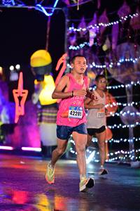 BIB: 42289
                            <button type="button" onclick="openModal(16261824)" class="btn btn-primary btn-sm float-right btn-popup" data-toggle="modal" data-target=".modal-high-quality">
                        <i class="fas fa-shopping-cart"></i> Add to Cart
                    </button>
                                            <button type="button" onclick="isThisMe(16261824, true)" class="btn btn-success btn-sm float-right btn-popup btn-isme hidden" data-toggle="tooltip" data-placement="bottom" title="นี่คือรูปของคุณใช่ไหม คลิกที่นี่เพื่อเอาเข้าอัลบั้ม">
                        <i class="fas fa-plus"></i> Add to album
                    </button>
                    <button type="button" onclick="isThisMe(16261824, false)" class="btn btn-warning btn-sm float-right btn-popup btn-isnotme hidden">
                        <i class="fas fa-ban"></i> Remove from album
                    </button>