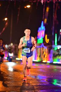 BIB: 40944
                            <button type="button" onclick="openModal(16157585)" class="btn btn-primary btn-sm float-right btn-popup" data-toggle="modal" data-target=".modal-high-quality">
                        <i class="fas fa-shopping-cart"></i> Add to Cart
                    </button>
                                            <button type="button" onclick="isThisMe(16157585, true)" class="btn btn-success btn-sm float-right btn-popup btn-isme hidden" data-toggle="tooltip" data-placement="bottom" title="นี่คือรูปของคุณใช่ไหม คลิกที่นี่เพื่อเอาเข้าอัลบั้ม">
                        <i class="fas fa-plus"></i> Add to album
                    </button>
                    <button type="button" onclick="isThisMe(16157585, false)" class="btn btn-warning btn-sm float-right btn-popup btn-isnotme hidden">
                        <i class="fas fa-ban"></i> Remove from album
                    </button>