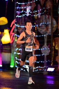 BIB: 20285
                            <button type="button" onclick="openModal(16237981)" class="btn btn-primary btn-sm float-right btn-popup" data-toggle="modal" data-target=".modal-high-quality">
                        <i class="fas fa-shopping-cart"></i> Add to Cart
                    </button>
                                            <button type="button" onclick="isThisMe(16237981, true)" class="btn btn-success btn-sm float-right btn-popup btn-isme hidden" data-toggle="tooltip" data-placement="bottom" title="นี่คือรูปของคุณใช่ไหม คลิกที่นี่เพื่อเอาเข้าอัลบั้ม">
                        <i class="fas fa-plus"></i> Add to album
                    </button>
                    <button type="button" onclick="isThisMe(16237981, false)" class="btn btn-warning btn-sm float-right btn-popup btn-isnotme hidden">
                        <i class="fas fa-ban"></i> Remove from album
                    </button>