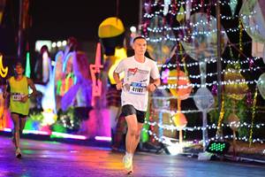 BIB: 41181, 4017
                            <button type="button" onclick="openModal(16157963)" class="btn btn-primary btn-sm float-right btn-popup" data-toggle="modal" data-target=".modal-high-quality">
                        <i class="fas fa-shopping-cart"></i> Add to Cart
                    </button>
                                            <button type="button" onclick="isThisMe(16157963, true)" class="btn btn-success btn-sm float-right btn-popup btn-isme hidden" data-toggle="tooltip" data-placement="bottom" title="นี่คือรูปของคุณใช่ไหม คลิกที่นี่เพื่อเอาเข้าอัลบั้ม">
                        <i class="fas fa-plus"></i> Add to album
                    </button>
                    <button type="button" onclick="isThisMe(16157963, false)" class="btn btn-warning btn-sm float-right btn-popup btn-isnotme hidden">
                        <i class="fas fa-ban"></i> Remove from album
                    </button>