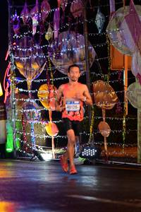 BIB: 40120
                            <button type="button" onclick="openModal(16228313)" class="btn btn-primary btn-sm float-right btn-popup" data-toggle="modal" data-target=".modal-high-quality">
                        <i class="fas fa-shopping-cart"></i> Add to Cart
                    </button>
                                            <button type="button" onclick="isThisMe(16228313, true)" class="btn btn-success btn-sm float-right btn-popup btn-isme hidden" data-toggle="tooltip" data-placement="bottom" title="นี่คือรูปของคุณใช่ไหม คลิกที่นี่เพื่อเอาเข้าอัลบั้ม">
                        <i class="fas fa-plus"></i> Add to album
                    </button>
                    <button type="button" onclick="isThisMe(16228313, false)" class="btn btn-warning btn-sm float-right btn-popup btn-isnotme hidden">
                        <i class="fas fa-ban"></i> Remove from album
                    </button>