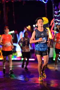 BIB: 041
                            <button type="button" onclick="openModal(16174239)" class="btn btn-primary btn-sm float-right btn-popup" data-toggle="modal" data-target=".modal-high-quality">
                        <i class="fas fa-shopping-cart"></i> Add to Cart
                    </button>
                                            <button type="button" onclick="isThisMe(16174239, true)" class="btn btn-success btn-sm float-right btn-popup btn-isme hidden" data-toggle="tooltip" data-placement="bottom" title="นี่คือรูปของคุณใช่ไหม คลิกที่นี่เพื่อเอาเข้าอัลบั้ม">
                        <i class="fas fa-plus"></i> Add to album
                    </button>
                    <button type="button" onclick="isThisMe(16174239, false)" class="btn btn-warning btn-sm float-right btn-popup btn-isnotme hidden">
                        <i class="fas fa-ban"></i> Remove from album
                    </button>