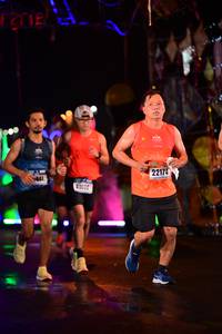 BIB: 22174, 41032
                            <button type="button" onclick="openModal(16171915)" class="btn btn-primary btn-sm float-right btn-popup" data-toggle="modal" data-target=".modal-high-quality">
                        <i class="fas fa-shopping-cart"></i> Add to Cart
                    </button>
                                            <button type="button" onclick="isThisMe(16171915, true)" class="btn btn-success btn-sm float-right btn-popup btn-isme hidden" data-toggle="tooltip" data-placement="bottom" title="นี่คือรูปของคุณใช่ไหม คลิกที่นี่เพื่อเอาเข้าอัลบั้ม">
                        <i class="fas fa-plus"></i> Add to album
                    </button>
                    <button type="button" onclick="isThisMe(16171915, false)" class="btn btn-warning btn-sm float-right btn-popup btn-isnotme hidden">
                        <i class="fas fa-ban"></i> Remove from album
                    </button>