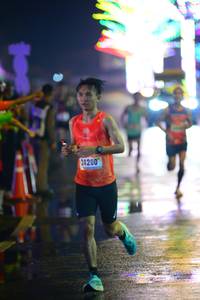 BIB: 24200
                            <button type="button" onclick="openModal(17641340)" class="btn btn-primary btn-sm float-right btn-popup" data-toggle="modal" data-target=".modal-high-quality">
                        <i class="fas fa-shopping-cart"></i> Add to Cart
                    </button>
                                            <button type="button" onclick="isThisMe(17641340, true)" class="btn btn-success btn-sm float-right btn-popup btn-isme hidden" data-toggle="tooltip" data-placement="bottom" title="นี่คือรูปของคุณใช่ไหม คลิกที่นี่เพื่อเอาเข้าอัลบั้ม">
                        <i class="fas fa-plus"></i> Add to album
                    </button>
                    <button type="button" onclick="isThisMe(17641340, false)" class="btn btn-warning btn-sm float-right btn-popup btn-isnotme hidden">
                        <i class="fas fa-ban"></i> Remove from album
                    </button>