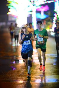 BIB: 0983, 41555
                            <button type="button" onclick="openModal(17640845)" class="btn btn-primary btn-sm float-right btn-popup" data-toggle="modal" data-target=".modal-high-quality">
                        <i class="fas fa-shopping-cart"></i> Add to Cart
                    </button>
                                            <button type="button" onclick="isThisMe(17640845, true)" class="btn btn-success btn-sm float-right btn-popup btn-isme hidden" data-toggle="tooltip" data-placement="bottom" title="นี่คือรูปของคุณใช่ไหม คลิกที่นี่เพื่อเอาเข้าอัลบั้ม">
                        <i class="fas fa-plus"></i> Add to album
                    </button>
                    <button type="button" onclick="isThisMe(17640845, false)" class="btn btn-warning btn-sm float-right btn-popup btn-isnotme hidden">
                        <i class="fas fa-ban"></i> Remove from album
                    </button>