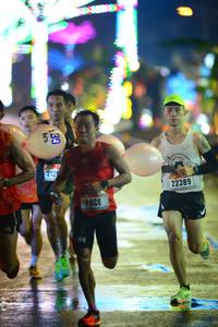 BIB: 212, 22389
                            <button type="button" onclick="openModal(17651648)" class="btn btn-primary btn-sm float-right btn-popup" data-toggle="modal" data-target=".modal-high-quality">
                        <i class="fas fa-shopping-cart"></i> Add to Cart
                    </button>
                                            <button type="button" onclick="isThisMe(17651648, true)" class="btn btn-success btn-sm float-right btn-popup btn-isme hidden" data-toggle="tooltip" data-placement="bottom" title="นี่คือรูปของคุณใช่ไหม คลิกที่นี่เพื่อเอาเข้าอัลบั้ม">
                        <i class="fas fa-plus"></i> Add to album
                    </button>
                    <button type="button" onclick="isThisMe(17651648, false)" class="btn btn-warning btn-sm float-right btn-popup btn-isnotme hidden">
                        <i class="fas fa-ban"></i> Remove from album
                    </button>