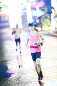 BIB: 20021
                            <button type="button" onclick="openModal(18077600)" class="btn btn-primary btn-sm float-right btn-popup" data-toggle="modal" data-target=".modal-high-quality">
                        <i class="fas fa-shopping-cart"></i> Add to Cart
                    </button>
                                            <button type="button" onclick="isThisMe(18077600, true)" class="btn btn-success btn-sm float-right btn-popup btn-isme hidden" data-toggle="tooltip" data-placement="bottom" title="นี่คือรูปของคุณใช่ไหม คลิกที่นี่เพื่อเอาเข้าอัลบั้ม">
                        <i class="fas fa-plus"></i> Add to album
                    </button>
                    <button type="button" onclick="isThisMe(18077600, false)" class="btn btn-warning btn-sm float-right btn-popup btn-isnotme hidden">
                        <i class="fas fa-ban"></i> Remove from album
                    </button>