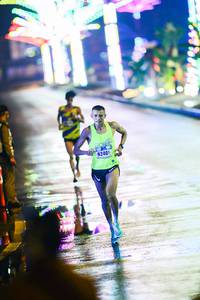 BIB: 62401
                            <button type="button" onclick="openModal(18076276)" class="btn btn-primary btn-sm float-right btn-popup" data-toggle="modal" data-target=".modal-high-quality">
                        <i class="fas fa-shopping-cart"></i> Add to Cart
                    </button>
                                            <button type="button" onclick="isThisMe(18076276, true)" class="btn btn-success btn-sm float-right btn-popup btn-isme hidden" data-toggle="tooltip" data-placement="bottom" title="นี่คือรูปของคุณใช่ไหม คลิกที่นี่เพื่อเอาเข้าอัลบั้ม">
                        <i class="fas fa-plus"></i> Add to album
                    </button>
                    <button type="button" onclick="isThisMe(18076276, false)" class="btn btn-warning btn-sm float-right btn-popup btn-isnotme hidden">
                        <i class="fas fa-ban"></i> Remove from album
                    </button>