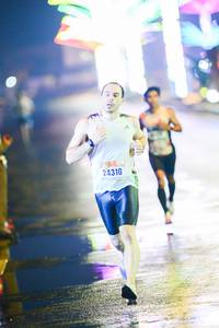 BIB: 24310
                            <button type="button" onclick="openModal(18077624)" class="btn btn-primary btn-sm float-right btn-popup" data-toggle="modal" data-target=".modal-high-quality">
                        <i class="fas fa-shopping-cart"></i> Add to Cart
                    </button>
                                            <button type="button" onclick="isThisMe(18077624, true)" class="btn btn-success btn-sm float-right btn-popup btn-isme hidden" data-toggle="tooltip" data-placement="bottom" title="นี่คือรูปของคุณใช่ไหม คลิกที่นี่เพื่อเอาเข้าอัลบั้ม">
                        <i class="fas fa-plus"></i> Add to album
                    </button>
                    <button type="button" onclick="isThisMe(18077624, false)" class="btn btn-warning btn-sm float-right btn-popup btn-isnotme hidden">
                        <i class="fas fa-ban"></i> Remove from album
                    </button>