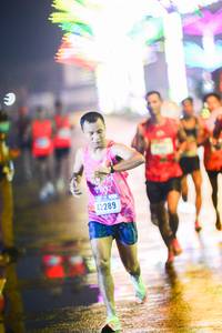 BIB: 42289
                            <button type="button" onclick="openModal(18077717)" class="btn btn-primary btn-sm float-right btn-popup" data-toggle="modal" data-target=".modal-high-quality">
                        <i class="fas fa-shopping-cart"></i> Add to Cart
                    </button>
                                            <button type="button" onclick="isThisMe(18077717, true)" class="btn btn-success btn-sm float-right btn-popup btn-isme hidden" data-toggle="tooltip" data-placement="bottom" title="นี่คือรูปของคุณใช่ไหม คลิกที่นี่เพื่อเอาเข้าอัลบั้ม">
                        <i class="fas fa-plus"></i> Add to album
                    </button>
                    <button type="button" onclick="isThisMe(18077717, false)" class="btn btn-warning btn-sm float-right btn-popup btn-isnotme hidden">
                        <i class="fas fa-ban"></i> Remove from album
                    </button>