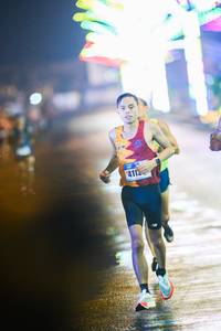 BIB: 4112
                            <button type="button" onclick="openModal(18077024)" class="btn btn-primary btn-sm float-right btn-popup" data-toggle="modal" data-target=".modal-high-quality">
                        <i class="fas fa-shopping-cart"></i> Add to Cart
                    </button>
                                            <button type="button" onclick="isThisMe(18077024, true)" class="btn btn-success btn-sm float-right btn-popup btn-isme hidden" data-toggle="tooltip" data-placement="bottom" title="นี่คือรูปของคุณใช่ไหม คลิกที่นี่เพื่อเอาเข้าอัลบั้ม">
                        <i class="fas fa-plus"></i> Add to album
                    </button>
                    <button type="button" onclick="isThisMe(18077024, false)" class="btn btn-warning btn-sm float-right btn-popup btn-isnotme hidden">
                        <i class="fas fa-ban"></i> Remove from album
                    </button>