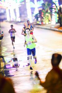 BIB: 62201
                            <button type="button" onclick="openModal(18076777)" class="btn btn-primary btn-sm float-right btn-popup" data-toggle="modal" data-target=".modal-high-quality">
                        <i class="fas fa-shopping-cart"></i> Add to Cart
                    </button>
                                            <button type="button" onclick="isThisMe(18076777, true)" class="btn btn-success btn-sm float-right btn-popup btn-isme hidden" data-toggle="tooltip" data-placement="bottom" title="นี่คือรูปของคุณใช่ไหม คลิกที่นี่เพื่อเอาเข้าอัลบั้ม">
                        <i class="fas fa-plus"></i> Add to album
                    </button>
                    <button type="button" onclick="isThisMe(18076777, false)" class="btn btn-warning btn-sm float-right btn-popup btn-isnotme hidden">
                        <i class="fas fa-ban"></i> Remove from album
                    </button>