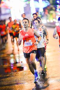 BIB: 135, 21532
                            <button type="button" onclick="openModal(18078850)" class="btn btn-primary btn-sm float-right btn-popup" data-toggle="modal" data-target=".modal-high-quality">
                        <i class="fas fa-shopping-cart"></i> Add to Cart
                    </button>
                                            <button type="button" onclick="isThisMe(18078850, true)" class="btn btn-success btn-sm float-right btn-popup btn-isme hidden" data-toggle="tooltip" data-placement="bottom" title="นี่คือรูปของคุณใช่ไหม คลิกที่นี่เพื่อเอาเข้าอัลบั้ม">
                        <i class="fas fa-plus"></i> Add to album
                    </button>
                    <button type="button" onclick="isThisMe(18078850, false)" class="btn btn-warning btn-sm float-right btn-popup btn-isnotme hidden">
                        <i class="fas fa-ban"></i> Remove from album
                    </button>