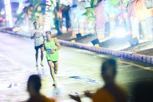 BIB: 4012
                            <button type="button" onclick="openModal(18076599)" class="btn btn-primary btn-sm float-right btn-popup" data-toggle="modal" data-target=".modal-high-quality">
                        <i class="fas fa-shopping-cart"></i> Add to Cart
                    </button>
                                            <button type="button" onclick="isThisMe(18076599, true)" class="btn btn-success btn-sm float-right btn-popup btn-isme hidden" data-toggle="tooltip" data-placement="bottom" title="นี่คือรูปของคุณใช่ไหม คลิกที่นี่เพื่อเอาเข้าอัลบั้ม">
                        <i class="fas fa-plus"></i> Add to album
                    </button>
                    <button type="button" onclick="isThisMe(18076599, false)" class="btn btn-warning btn-sm float-right btn-popup btn-isnotme hidden">
                        <i class="fas fa-ban"></i> Remove from album
                    </button>