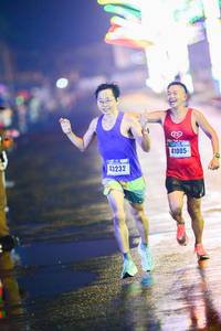 BIB: 41005, 43232
                            <button type="button" onclick="openModal(18077115)" class="btn btn-primary btn-sm float-right btn-popup" data-toggle="modal" data-target=".modal-high-quality">
                        <i class="fas fa-shopping-cart"></i> Add to Cart
                    </button>
                                            <button type="button" onclick="isThisMe(18077115, true)" class="btn btn-success btn-sm float-right btn-popup btn-isme hidden" data-toggle="tooltip" data-placement="bottom" title="นี่คือรูปของคุณใช่ไหม คลิกที่นี่เพื่อเอาเข้าอัลบั้ม">
                        <i class="fas fa-plus"></i> Add to album
                    </button>
                    <button type="button" onclick="isThisMe(18077115, false)" class="btn btn-warning btn-sm float-right btn-popup btn-isnotme hidden">
                        <i class="fas fa-ban"></i> Remove from album
                    </button>