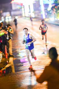 BIB: 40944
                            <button type="button" onclick="openModal(18076469)" class="btn btn-primary btn-sm float-right btn-popup" data-toggle="modal" data-target=".modal-high-quality">
                        <i class="fas fa-shopping-cart"></i> Add to Cart
                    </button>
                                            <button type="button" onclick="isThisMe(18076469, true)" class="btn btn-success btn-sm float-right btn-popup btn-isme hidden" data-toggle="tooltip" data-placement="bottom" title="นี่คือรูปของคุณใช่ไหม คลิกที่นี่เพื่อเอาเข้าอัลบั้ม">
                        <i class="fas fa-plus"></i> Add to album
                    </button>
                    <button type="button" onclick="isThisMe(18076469, false)" class="btn btn-warning btn-sm float-right btn-popup btn-isnotme hidden">
                        <i class="fas fa-ban"></i> Remove from album
                    </button>