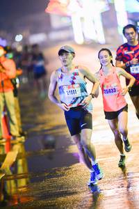 BIB: 418, 21111, 25433
                            <button type="button" onclick="openModal(18077653)" class="btn btn-primary btn-sm float-right btn-popup" data-toggle="modal" data-target=".modal-high-quality">
                        <i class="fas fa-shopping-cart"></i> Add to Cart
                    </button>
                                            <button type="button" onclick="isThisMe(18077653, true)" class="btn btn-success btn-sm float-right btn-popup btn-isme hidden" data-toggle="tooltip" data-placement="bottom" title="นี่คือรูปของคุณใช่ไหม คลิกที่นี่เพื่อเอาเข้าอัลบั้ม">
                        <i class="fas fa-plus"></i> Add to album
                    </button>
                    <button type="button" onclick="isThisMe(18077653, false)" class="btn btn-warning btn-sm float-right btn-popup btn-isnotme hidden">
                        <i class="fas fa-ban"></i> Remove from album
                    </button>