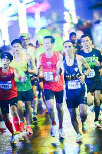 BIB: 052
                            <button type="button" onclick="openModal(18092634)" class="btn btn-primary btn-sm float-right btn-popup" data-toggle="modal" data-target=".modal-high-quality">
                        <i class="fas fa-shopping-cart"></i> Add to Cart
                    </button>
                                            <button type="button" onclick="isThisMe(18092634, true)" class="btn btn-success btn-sm float-right btn-popup btn-isme hidden" data-toggle="tooltip" data-placement="bottom" title="นี่คือรูปของคุณใช่ไหม คลิกที่นี่เพื่อเอาเข้าอัลบั้ม">
                        <i class="fas fa-plus"></i> Add to album
                    </button>
                    <button type="button" onclick="isThisMe(18092634, false)" class="btn btn-warning btn-sm float-right btn-popup btn-isnotme hidden">
                        <i class="fas fa-ban"></i> Remove from album
                    </button>