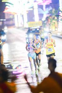 BIB: 744, 40249
                            <button type="button" onclick="openModal(18076528)" class="btn btn-primary btn-sm float-right btn-popup" data-toggle="modal" data-target=".modal-high-quality">
                        <i class="fas fa-shopping-cart"></i> Add to Cart
                    </button>
                                            <button type="button" onclick="isThisMe(18076528, true)" class="btn btn-success btn-sm float-right btn-popup btn-isme hidden" data-toggle="tooltip" data-placement="bottom" title="นี่คือรูปของคุณใช่ไหม คลิกที่นี่เพื่อเอาเข้าอัลบั้ม">
                        <i class="fas fa-plus"></i> Add to album
                    </button>
                    <button type="button" onclick="isThisMe(18076528, false)" class="btn btn-warning btn-sm float-right btn-popup btn-isnotme hidden">
                        <i class="fas fa-ban"></i> Remove from album
                    </button>