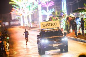 BIB: 190, 8631
                            <button type="button" onclick="openModal(18076397)" class="btn btn-primary btn-sm float-right btn-popup" data-toggle="modal" data-target=".modal-high-quality">
                        <i class="fas fa-shopping-cart"></i> Add to Cart
                    </button>
                                            <button type="button" onclick="isThisMe(18076397, true)" class="btn btn-success btn-sm float-right btn-popup btn-isme hidden" data-toggle="tooltip" data-placement="bottom" title="นี่คือรูปของคุณใช่ไหม คลิกที่นี่เพื่อเอาเข้าอัลบั้ม">
                        <i class="fas fa-plus"></i> Add to album
                    </button>
                    <button type="button" onclick="isThisMe(18076397, false)" class="btn btn-warning btn-sm float-right btn-popup btn-isnotme hidden">
                        <i class="fas fa-ban"></i> Remove from album
                    </button>