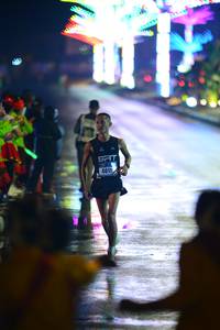 BIB: 4011
                            <button type="button" onclick="openModal(16734045)" class="btn btn-primary btn-sm float-right btn-popup" data-toggle="modal" data-target=".modal-high-quality">
                        <i class="fas fa-shopping-cart"></i> Add to Cart
                    </button>
                                            <button type="button" onclick="isThisMe(16734045, true)" class="btn btn-success btn-sm float-right btn-popup btn-isme hidden" data-toggle="tooltip" data-placement="bottom" title="นี่คือรูปของคุณใช่ไหม คลิกที่นี่เพื่อเอาเข้าอัลบั้ม">
                        <i class="fas fa-plus"></i> Add to album
                    </button>
                    <button type="button" onclick="isThisMe(16734045, false)" class="btn btn-warning btn-sm float-right btn-popup btn-isnotme hidden">
                        <i class="fas fa-ban"></i> Remove from album
                    </button>