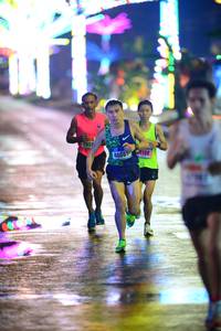 BIB: 2050, 40069, 198
                            <button type="button" onclick="openModal(16683936)" class="btn btn-primary btn-sm float-right btn-popup" data-toggle="modal" data-target=".modal-high-quality">
                        <i class="fas fa-shopping-cart"></i> Add to Cart
                    </button>
                                            <button type="button" onclick="isThisMe(16683936, true)" class="btn btn-success btn-sm float-right btn-popup btn-isme hidden" data-toggle="tooltip" data-placement="bottom" title="นี่คือรูปของคุณใช่ไหม คลิกที่นี่เพื่อเอาเข้าอัลบั้ม">
                        <i class="fas fa-plus"></i> Add to album
                    </button>
                    <button type="button" onclick="isThisMe(16683936, false)" class="btn btn-warning btn-sm float-right btn-popup btn-isnotme hidden">
                        <i class="fas fa-ban"></i> Remove from album
                    </button>