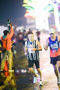 BIB: 43236
                            <button type="button" onclick="openModal(17879564)" class="btn btn-primary btn-sm float-right btn-popup" data-toggle="modal" data-target=".modal-high-quality">
                        <i class="fas fa-shopping-cart"></i> Add to Cart
                    </button>
                                            <button type="button" onclick="isThisMe(17879564, true)" class="btn btn-success btn-sm float-right btn-popup btn-isme hidden" data-toggle="tooltip" data-placement="bottom" title="นี่คือรูปของคุณใช่ไหม คลิกที่นี่เพื่อเอาเข้าอัลบั้ม">
                        <i class="fas fa-plus"></i> Add to album
                    </button>
                    <button type="button" onclick="isThisMe(17879564, false)" class="btn btn-warning btn-sm float-right btn-popup btn-isnotme hidden">
                        <i class="fas fa-ban"></i> Remove from album
                    </button>