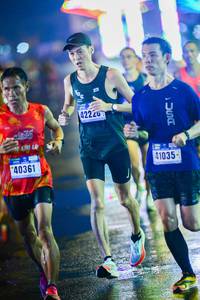 BIB: 4222, 40361, 41035
                            <button type="button" onclick="openModal(17880060)" class="btn btn-primary btn-sm float-right btn-popup" data-toggle="modal" data-target=".modal-high-quality">
                        <i class="fas fa-shopping-cart"></i> Add to Cart
                    </button>
                                            <button type="button" onclick="isThisMe(17880060, true)" class="btn btn-success btn-sm float-right btn-popup btn-isme hidden" data-toggle="tooltip" data-placement="bottom" title="นี่คือรูปของคุณใช่ไหม คลิกที่นี่เพื่อเอาเข้าอัลบั้ม">
                        <i class="fas fa-plus"></i> Add to album
                    </button>
                    <button type="button" onclick="isThisMe(17880060, false)" class="btn btn-warning btn-sm float-right btn-popup btn-isnotme hidden">
                        <i class="fas fa-ban"></i> Remove from album
                    </button>