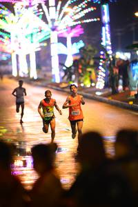 BIB: 22462
                            <button type="button" onclick="openModal(16727886)" class="btn btn-primary btn-sm float-right btn-popup" data-toggle="modal" data-target=".modal-high-quality">
                        <i class="fas fa-shopping-cart"></i> Add to Cart
                    </button>
                                            <button type="button" onclick="isThisMe(16727886, true)" class="btn btn-success btn-sm float-right btn-popup btn-isme hidden" data-toggle="tooltip" data-placement="bottom" title="นี่คือรูปของคุณใช่ไหม คลิกที่นี่เพื่อเอาเข้าอัลบั้ม">
                        <i class="fas fa-plus"></i> Add to album
                    </button>
                    <button type="button" onclick="isThisMe(16727886, false)" class="btn btn-warning btn-sm float-right btn-popup btn-isnotme hidden">
                        <i class="fas fa-ban"></i> Remove from album
                    </button>