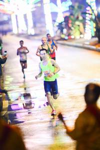 BIB: 2201
                            <button type="button" onclick="openModal(17877189)" class="btn btn-primary btn-sm float-right btn-popup" data-toggle="modal" data-target=".modal-high-quality">
                        <i class="fas fa-shopping-cart"></i> Add to Cart
                    </button>
                                            <button type="button" onclick="isThisMe(17877189, true)" class="btn btn-success btn-sm float-right btn-popup btn-isme hidden" data-toggle="tooltip" data-placement="bottom" title="นี่คือรูปของคุณใช่ไหม คลิกที่นี่เพื่อเอาเข้าอัลบั้ม">
                        <i class="fas fa-plus"></i> Add to album
                    </button>
                    <button type="button" onclick="isThisMe(17877189, false)" class="btn btn-warning btn-sm float-right btn-popup btn-isnotme hidden">
                        <i class="fas fa-ban"></i> Remove from album
                    </button>