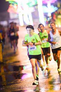 BIB: 20151, 20291
                            <button type="button" onclick="openModal(17880123)" class="btn btn-primary btn-sm float-right btn-popup" data-toggle="modal" data-target=".modal-high-quality">
                        <i class="fas fa-shopping-cart"></i> Add to Cart
                    </button>
                                            <button type="button" onclick="isThisMe(17880123, true)" class="btn btn-success btn-sm float-right btn-popup btn-isme hidden" data-toggle="tooltip" data-placement="bottom" title="นี่คือรูปของคุณใช่ไหม คลิกที่นี่เพื่อเอาเข้าอัลบั้ม">
                        <i class="fas fa-plus"></i> Add to album
                    </button>
                    <button type="button" onclick="isThisMe(17880123, false)" class="btn btn-warning btn-sm float-right btn-popup btn-isnotme hidden">
                        <i class="fas fa-ban"></i> Remove from album
                    </button>