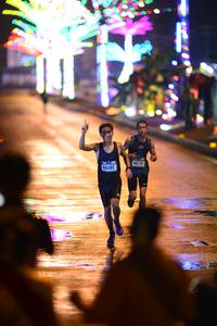 BIB: 40721, 40302
                            <button type="button" onclick="openModal(16732855)" class="btn btn-primary btn-sm float-right btn-popup" data-toggle="modal" data-target=".modal-high-quality">
                        <i class="fas fa-shopping-cart"></i> Add to Cart
                    </button>
                                            <button type="button" onclick="isThisMe(16732855, true)" class="btn btn-success btn-sm float-right btn-popup btn-isme hidden" data-toggle="tooltip" data-placement="bottom" title="นี่คือรูปของคุณใช่ไหม คลิกที่นี่เพื่อเอาเข้าอัลบั้ม">
                        <i class="fas fa-plus"></i> Add to album
                    </button>
                    <button type="button" onclick="isThisMe(16732855, false)" class="btn btn-warning btn-sm float-right btn-popup btn-isnotme hidden">
                        <i class="fas fa-ban"></i> Remove from album
                    </button>