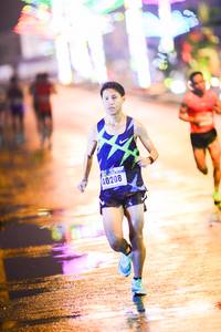 BIB: 40208
                            <button type="button" onclick="openModal(17880312)" class="btn btn-primary btn-sm float-right btn-popup" data-toggle="modal" data-target=".modal-high-quality">
                        <i class="fas fa-shopping-cart"></i> Add to Cart
                    </button>
                                            <button type="button" onclick="isThisMe(17880312, true)" class="btn btn-success btn-sm float-right btn-popup btn-isme hidden" data-toggle="tooltip" data-placement="bottom" title="นี่คือรูปของคุณใช่ไหม คลิกที่นี่เพื่อเอาเข้าอัลบั้ม">
                        <i class="fas fa-plus"></i> Add to album
                    </button>
                    <button type="button" onclick="isThisMe(17880312, false)" class="btn btn-warning btn-sm float-right btn-popup btn-isnotme hidden">
                        <i class="fas fa-ban"></i> Remove from album
                    </button>