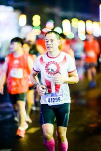 BIB: 0869
                            <button type="button" onclick="openModal(17890270)" class="btn btn-primary btn-sm float-right btn-popup" data-toggle="modal" data-target=".modal-high-quality">
                        <i class="fas fa-shopping-cart"></i> Add to Cart
                    </button>
                                            <button type="button" onclick="isThisMe(17890270, true)" class="btn btn-success btn-sm float-right btn-popup btn-isme hidden" data-toggle="tooltip" data-placement="bottom" title="นี่คือรูปของคุณใช่ไหม คลิกที่นี่เพื่อเอาเข้าอัลบั้ม">
                        <i class="fas fa-plus"></i> Add to album
                    </button>
                    <button type="button" onclick="isThisMe(17890270, false)" class="btn btn-warning btn-sm float-right btn-popup btn-isnotme hidden">
                        <i class="fas fa-ban"></i> Remove from album
                    </button>