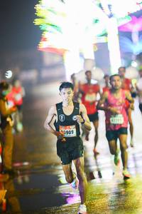 BIB: 0909
                            <button type="button" onclick="openModal(17879583)" class="btn btn-primary btn-sm float-right btn-popup" data-toggle="modal" data-target=".modal-high-quality">
                        <i class="fas fa-shopping-cart"></i> Add to Cart
                    </button>
                                            <button type="button" onclick="isThisMe(17879583, true)" class="btn btn-success btn-sm float-right btn-popup btn-isme hidden" data-toggle="tooltip" data-placement="bottom" title="นี่คือรูปของคุณใช่ไหม คลิกที่นี่เพื่อเอาเข้าอัลบั้ม">
                        <i class="fas fa-plus"></i> Add to album
                    </button>
                    <button type="button" onclick="isThisMe(17879583, false)" class="btn btn-warning btn-sm float-right btn-popup btn-isnotme hidden">
                        <i class="fas fa-ban"></i> Remove from album
                    </button>