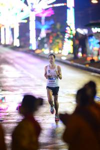 BIB: 40050
                            <button type="button" onclick="openModal(16730849)" class="btn btn-primary btn-sm float-right btn-popup" data-toggle="modal" data-target=".modal-high-quality">
                        <i class="fas fa-shopping-cart"></i> Add to Cart
                    </button>
                                            <button type="button" onclick="isThisMe(16730849, true)" class="btn btn-success btn-sm float-right btn-popup btn-isme hidden" data-toggle="tooltip" data-placement="bottom" title="นี่คือรูปของคุณใช่ไหม คลิกที่นี่เพื่อเอาเข้าอัลบั้ม">
                        <i class="fas fa-plus"></i> Add to album
                    </button>
                    <button type="button" onclick="isThisMe(16730849, false)" class="btn btn-warning btn-sm float-right btn-popup btn-isnotme hidden">
                        <i class="fas fa-ban"></i> Remove from album
                    </button>