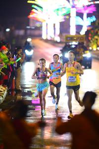 BIB: 060, 40249
                            <button type="button" onclick="openModal(16735521)" class="btn btn-primary btn-sm float-right btn-popup" data-toggle="modal" data-target=".modal-high-quality">
                        <i class="fas fa-shopping-cart"></i> Add to Cart
                    </button>
                                            <button type="button" onclick="isThisMe(16735521, true)" class="btn btn-success btn-sm float-right btn-popup btn-isme hidden" data-toggle="tooltip" data-placement="bottom" title="นี่คือรูปของคุณใช่ไหม คลิกที่นี่เพื่อเอาเข้าอัลบั้ม">
                        <i class="fas fa-plus"></i> Add to album
                    </button>
                    <button type="button" onclick="isThisMe(16735521, false)" class="btn btn-warning btn-sm float-right btn-popup btn-isnotme hidden">
                        <i class="fas fa-ban"></i> Remove from album
                    </button>