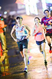 BIB: 1825, 21111, 25433
                            <button type="button" onclick="openModal(17879496)" class="btn btn-primary btn-sm float-right btn-popup" data-toggle="modal" data-target=".modal-high-quality">
                        <i class="fas fa-shopping-cart"></i> Add to Cart
                    </button>
                                            <button type="button" onclick="isThisMe(17879496, true)" class="btn btn-success btn-sm float-right btn-popup btn-isme hidden" data-toggle="tooltip" data-placement="bottom" title="นี่คือรูปของคุณใช่ไหม คลิกที่นี่เพื่อเอาเข้าอัลบั้ม">
                        <i class="fas fa-plus"></i> Add to album
                    </button>
                    <button type="button" onclick="isThisMe(17879496, false)" class="btn btn-warning btn-sm float-right btn-popup btn-isnotme hidden">
                        <i class="fas fa-ban"></i> Remove from album
                    </button>