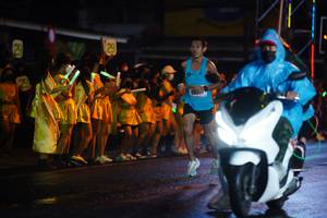 BIB: 2000
                            <button type="button" onclick="openModal(16983575)" class="btn btn-primary btn-sm float-right btn-popup" data-toggle="modal" data-target=".modal-high-quality">
                        <i class="fas fa-shopping-cart"></i> Add to Cart
                    </button>
                                            <button type="button" onclick="isThisMe(16983575, true)" class="btn btn-success btn-sm float-right btn-popup btn-isme hidden" data-toggle="tooltip" data-placement="bottom" title="นี่คือรูปของคุณใช่ไหม คลิกที่นี่เพื่อเอาเข้าอัลบั้ม">
                        <i class="fas fa-plus"></i> Add to album
                    </button>
                    <button type="button" onclick="isThisMe(16983575, false)" class="btn btn-warning btn-sm float-right btn-popup btn-isnotme hidden">
                        <i class="fas fa-ban"></i> Remove from album
                    </button>