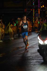 BIB: 41152, 1610
                            <button type="button" onclick="openModal(16929306)" class="btn btn-primary btn-sm float-right btn-popup" data-toggle="modal" data-target=".modal-high-quality">
                        <i class="fas fa-shopping-cart"></i> Add to Cart
                    </button>
                                            <button type="button" onclick="isThisMe(16929306, true)" class="btn btn-success btn-sm float-right btn-popup btn-isme hidden" data-toggle="tooltip" data-placement="bottom" title="นี่คือรูปของคุณใช่ไหม คลิกที่นี่เพื่อเอาเข้าอัลบั้ม">
                        <i class="fas fa-plus"></i> Add to album
                    </button>
                    <button type="button" onclick="isThisMe(16929306, false)" class="btn btn-warning btn-sm float-right btn-popup btn-isnotme hidden">
                        <i class="fas fa-ban"></i> Remove from album
                    </button>