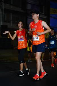 BIB: 26219, 20596, 0421
                            <button type="button" onclick="openModal(17017320)" class="btn btn-primary btn-sm float-right btn-popup" data-toggle="modal" data-target=".modal-high-quality">
                        <i class="fas fa-shopping-cart"></i> Add to Cart
                    </button>
                                            <button type="button" onclick="isThisMe(17017320, true)" class="btn btn-success btn-sm float-right btn-popup btn-isme hidden" data-toggle="tooltip" data-placement="bottom" title="นี่คือรูปของคุณใช่ไหม คลิกที่นี่เพื่อเอาเข้าอัลบั้ม">
                        <i class="fas fa-plus"></i> Add to album
                    </button>
                    <button type="button" onclick="isThisMe(17017320, false)" class="btn btn-warning btn-sm float-right btn-popup btn-isnotme hidden">
                        <i class="fas fa-ban"></i> Remove from album
                    </button>
