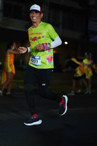 BIB: 42177
                            <button type="button" onclick="openModal(17017642)" class="btn btn-primary btn-sm float-right btn-popup" data-toggle="modal" data-target=".modal-high-quality">
                        <i class="fas fa-shopping-cart"></i> Add to Cart
                    </button>
                                            <button type="button" onclick="isThisMe(17017642, true)" class="btn btn-success btn-sm float-right btn-popup btn-isme hidden" data-toggle="tooltip" data-placement="bottom" title="นี่คือรูปของคุณใช่ไหม คลิกที่นี่เพื่อเอาเข้าอัลบั้ม">
                        <i class="fas fa-plus"></i> Add to album
                    </button>
                    <button type="button" onclick="isThisMe(17017642, false)" class="btn btn-warning btn-sm float-right btn-popup btn-isnotme hidden">
                        <i class="fas fa-ban"></i> Remove from album
                    </button>
