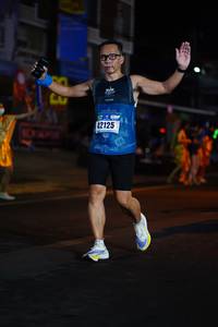 BIB: 42125
                            <button type="button" onclick="openModal(17050373)" class="btn btn-primary btn-sm float-right btn-popup" data-toggle="modal" data-target=".modal-high-quality">
                        <i class="fas fa-shopping-cart"></i> Add to Cart
                    </button>
                                            <button type="button" onclick="isThisMe(17050373, true)" class="btn btn-success btn-sm float-right btn-popup btn-isme hidden" data-toggle="tooltip" data-placement="bottom" title="นี่คือรูปของคุณใช่ไหม คลิกที่นี่เพื่อเอาเข้าอัลบั้ม">
                        <i class="fas fa-plus"></i> Add to album
                    </button>
                    <button type="button" onclick="isThisMe(17050373, false)" class="btn btn-warning btn-sm float-right btn-popup btn-isnotme hidden">
                        <i class="fas fa-ban"></i> Remove from album
                    </button>