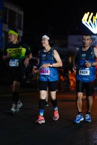 BIB: 42793, 44624, 41624
                            <button type="button" onclick="openModal(17051137)" class="btn btn-primary btn-sm float-right btn-popup" data-toggle="modal" data-target=".modal-high-quality">
                        <i class="fas fa-shopping-cart"></i> Add to Cart
                    </button>
                                            <button type="button" onclick="isThisMe(17051137, true)" class="btn btn-success btn-sm float-right btn-popup btn-isme hidden" data-toggle="tooltip" data-placement="bottom" title="นี่คือรูปของคุณใช่ไหม คลิกที่นี่เพื่อเอาเข้าอัลบั้ม">
                        <i class="fas fa-plus"></i> Add to album
                    </button>
                    <button type="button" onclick="isThisMe(17051137, false)" class="btn btn-warning btn-sm float-right btn-popup btn-isnotme hidden">
                        <i class="fas fa-ban"></i> Remove from album
                    </button>